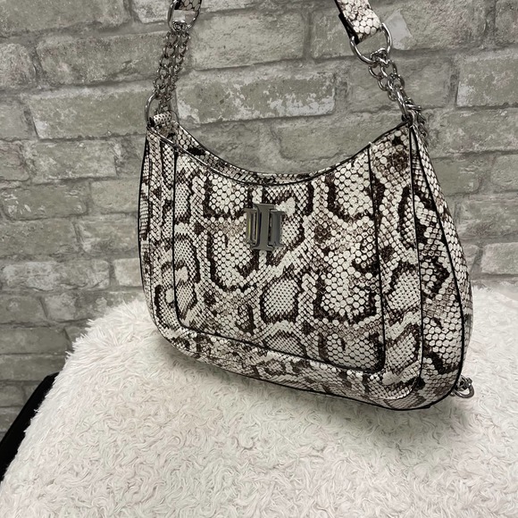 $189.50 INC International Concepts ESMIE VANILLA PYTHON pattern - Picture 3 of 15